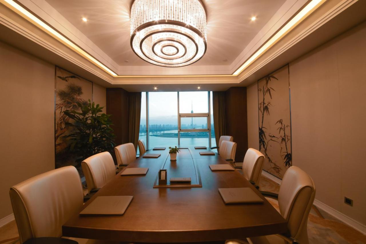Howard Johnson Xiangyu Plaza Linyi Linyi  Buitenkant foto